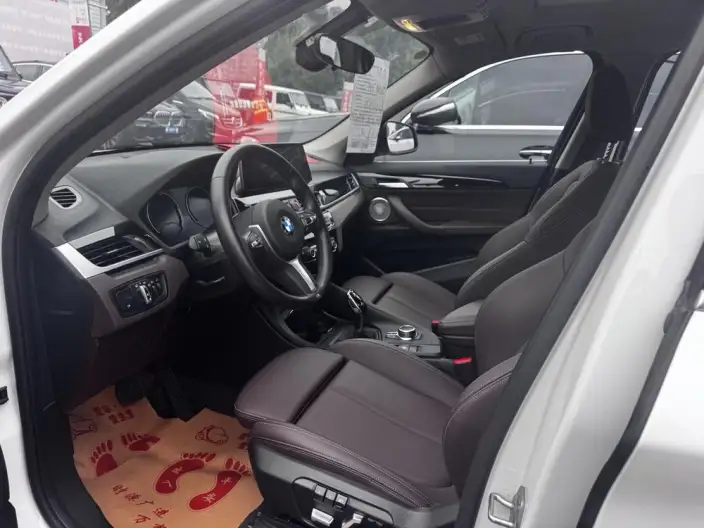 BMW X1 2022 Model sDrive25Li Leading Model – фото 10