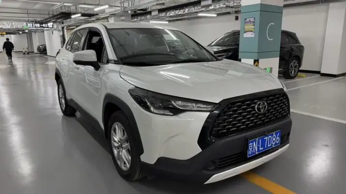 Toyota Corolla Cross 2024 Model 2.0L CVT Pioneer Edition – фото 3