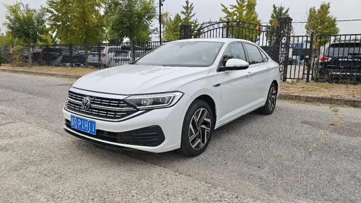 Volkswagen Sagitar 2023 Model 200TSI DSG Beyond Edition