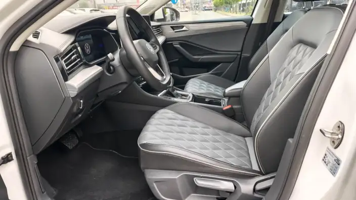 Volkswagen Sagitar 2023 Model 200TSI DSG Beyond Edition – фото 9