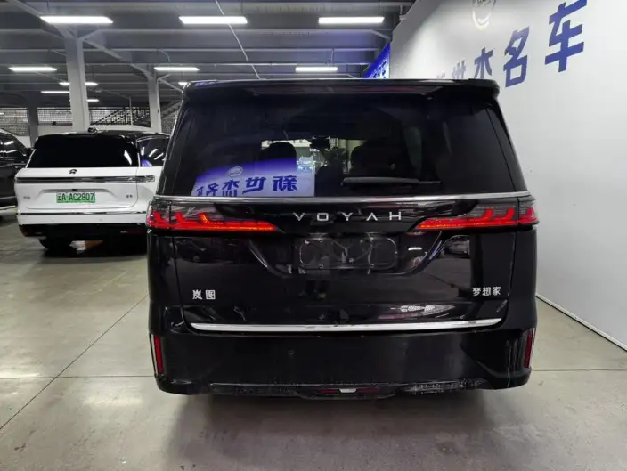 VOYAH Dreamer PHEV 2024 Model Ultra-long Endurance Superior Edition – фото 5