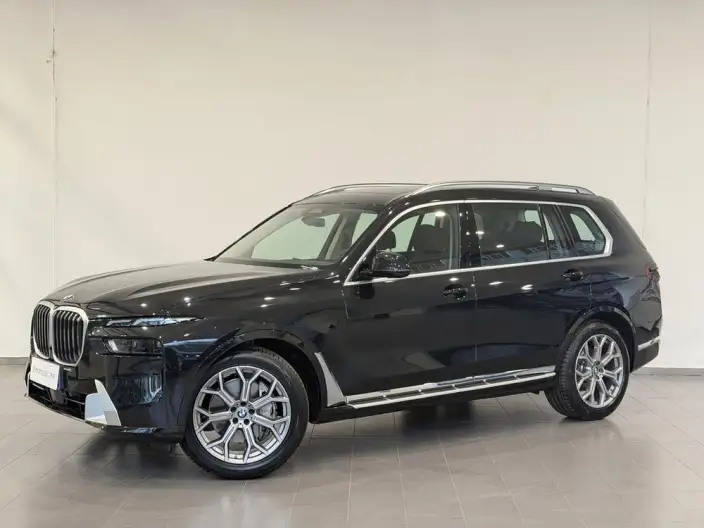 BMW X7 2024 Model xDrive40i Leading Model Luxury Set 7 seat