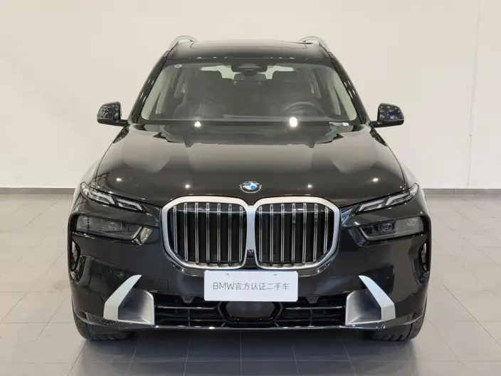 BMW X7 2024 Model xDrive40i Leading Model Luxury Set 7 seat