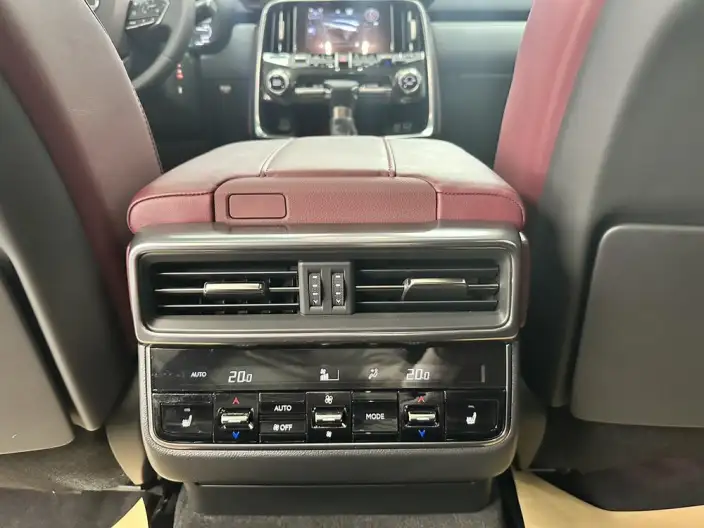 Lexus LX 2025 Model 3.5T Automatic 4WD 7 seat Parallel Imported – фото 8