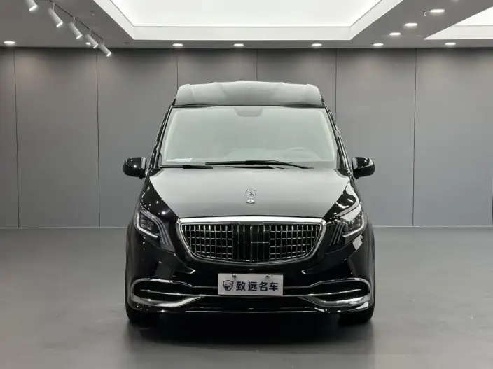 Viano 2021 Model 2.0T Business Edition 7 seat – фото 2