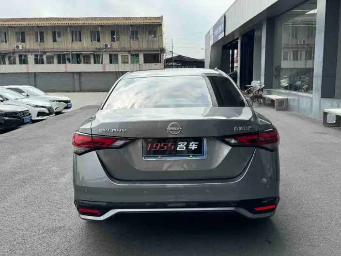 Nissan Sylphy 2023 Model 1.6L CVT Yuexiang Edition – фото 5
