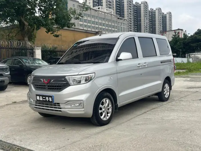 Wuling Hongguang V 2021 Model Facelift 1.5L Manual Jinxiang Edition