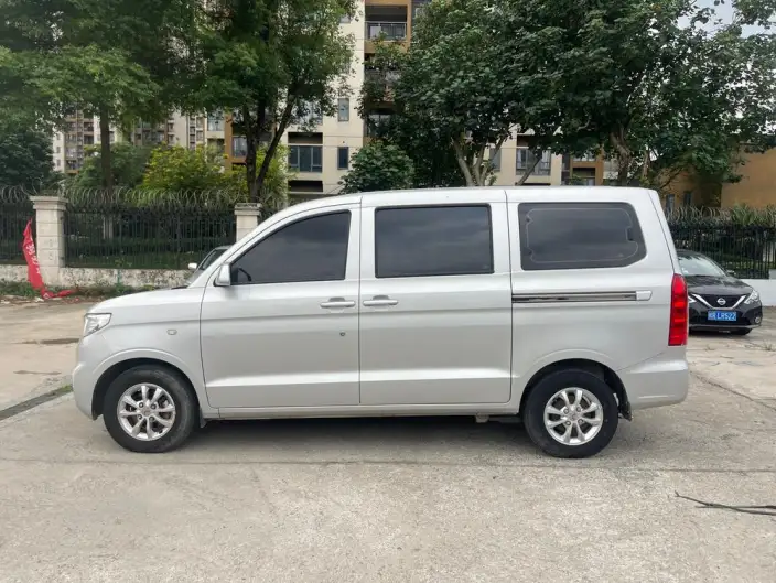 Wuling Hongguang V 2021 Model Facelift 1.5L Manual Jinxiang Edition