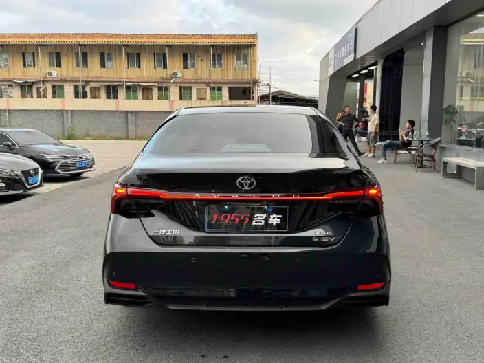 Toyota Avalon 2024 Model Intelligent Hybrid 2.0L E-CVT Premium Edition – фото 5