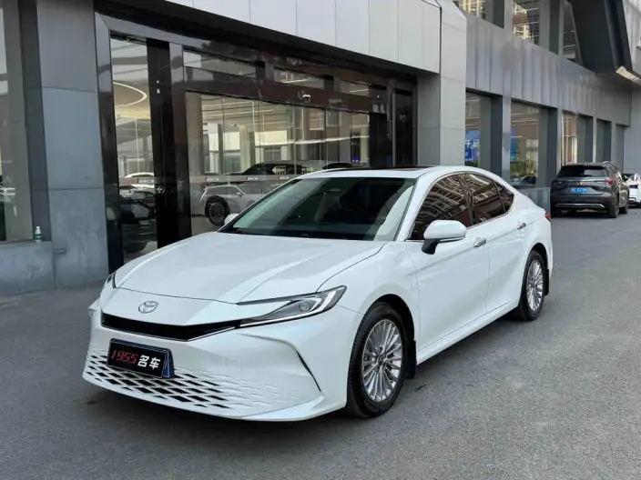Toyota Camry 2024 Model Hybrid 2.0HGVP Deluxe Edition