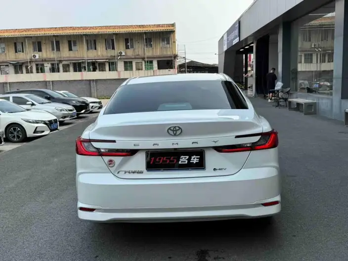 Toyota Camry 2024 Model Hybrid 2.0HGVP Deluxe Edition – фото 5