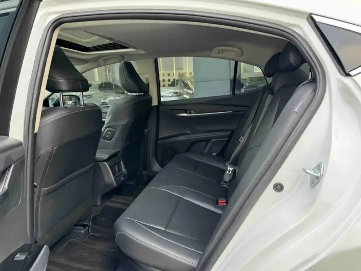 Toyota Camry 2024 Model Hybrid 2.0HGVP Deluxe Edition – фото 9