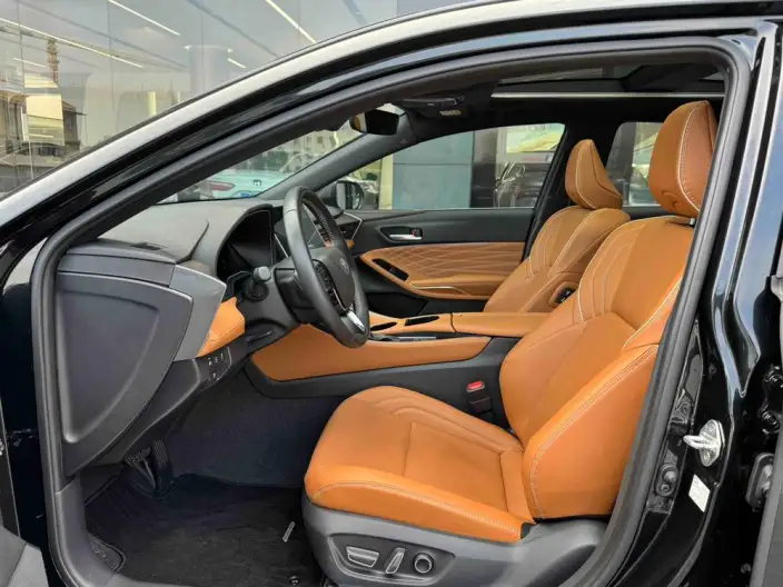 Toyota Avalon 2024 Model Intelligent Hybrid 2.5L E-CVT XLE Premium Edition – фото 8