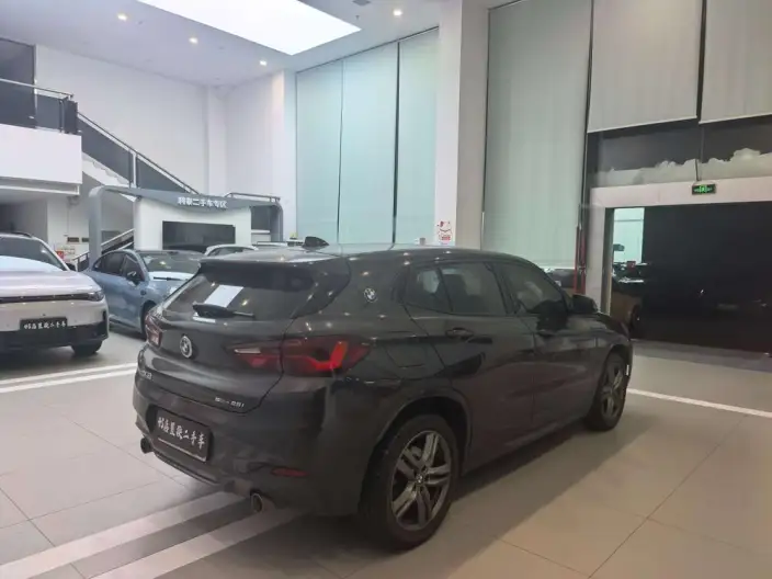 BMW X2 2022 Model sDrive25i M Off-road Set – фото 7