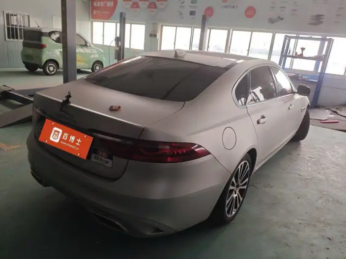 Jaguar XFL 2022 Model 2.0T P250 2WD Exclusive Deluxe Edition – фото 4