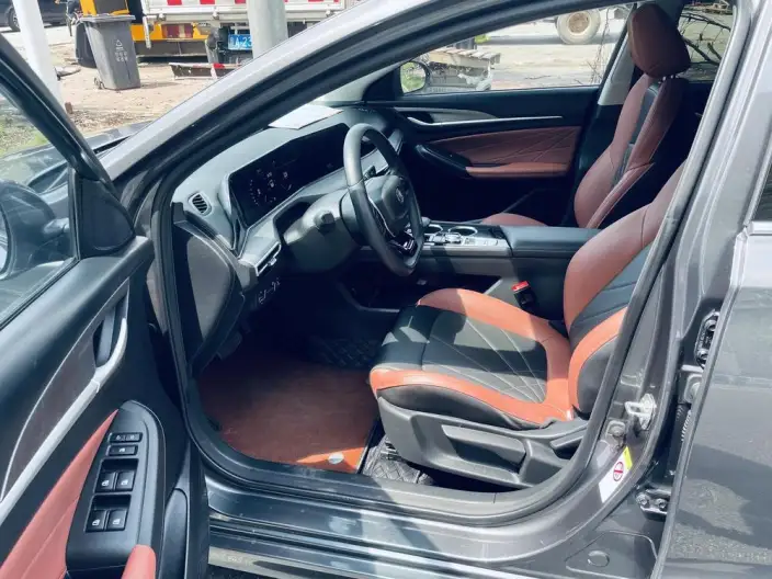 Changan Eado 2022 Model PLUS Blue whale NE 1.4T GDI DCT Noble Model – фото 8