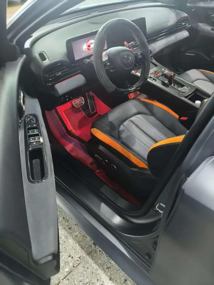 Emzoom 2022 Model 270T J16 R-Style Track Edition – фото 7
