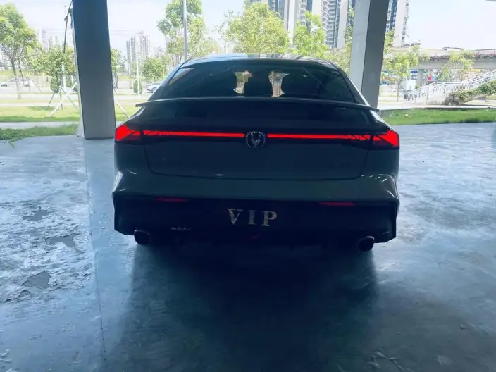 Changan UNI-V 2022 Model 1.5T Noble Model