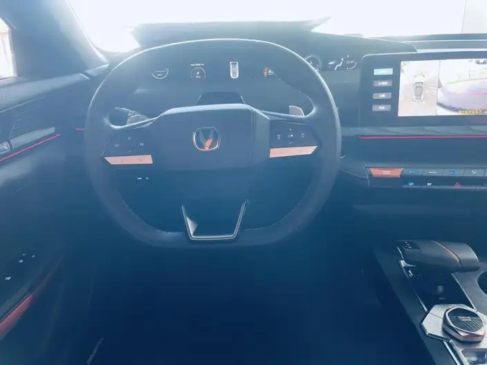 Changan UNI-V 2022 Model 1.5T Noble Model – фото 7