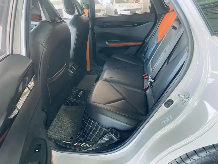 Changan UNI-V 2022 Model 1.5T Noble Model – фото 9