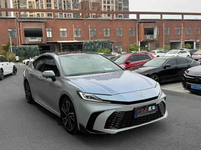 Toyota Camry 2024 Model Hybrid 2.0HS Sports Edition