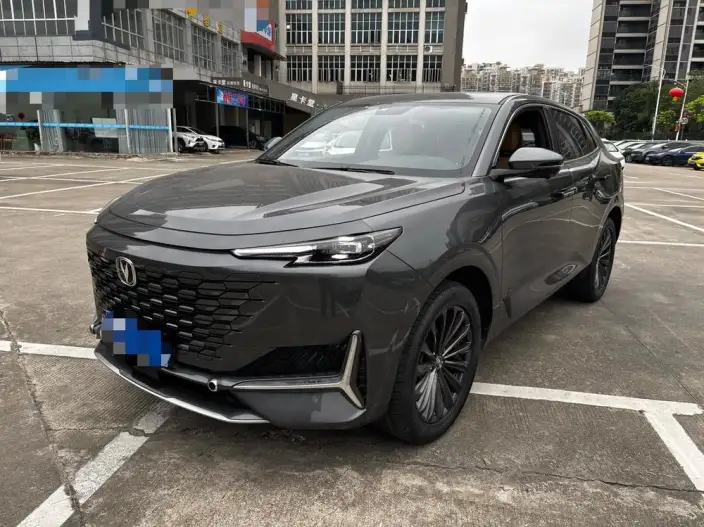 Changan UNI-K 2021 Model 2.0T Luxury Model