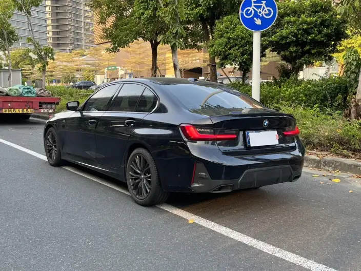 BMW 3 Series 2023 Model 325i M Sports Night Set