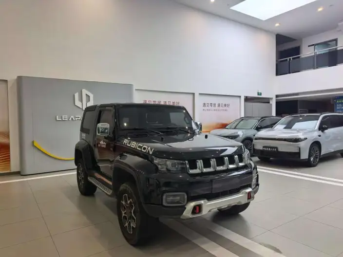 BAIC BJ40 2024 Model 2.0T Automatic 4WD Tribute to the 2020 Honor Edition