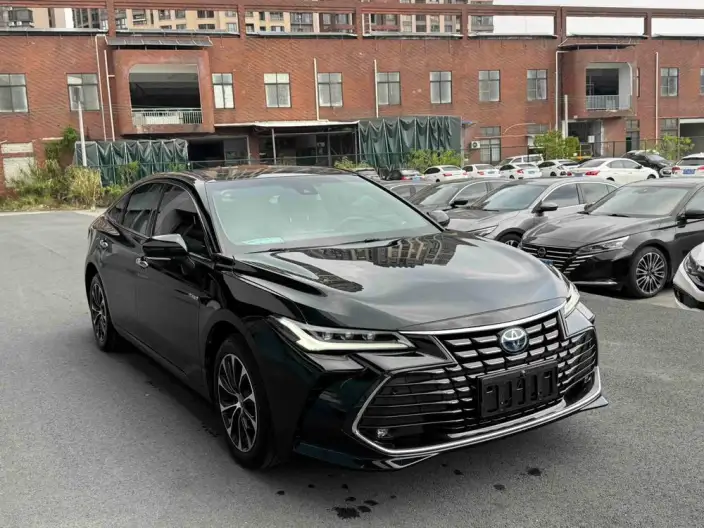 Toyota Avalon 2022 Model Hybrid 2.5L Deluxe Edition