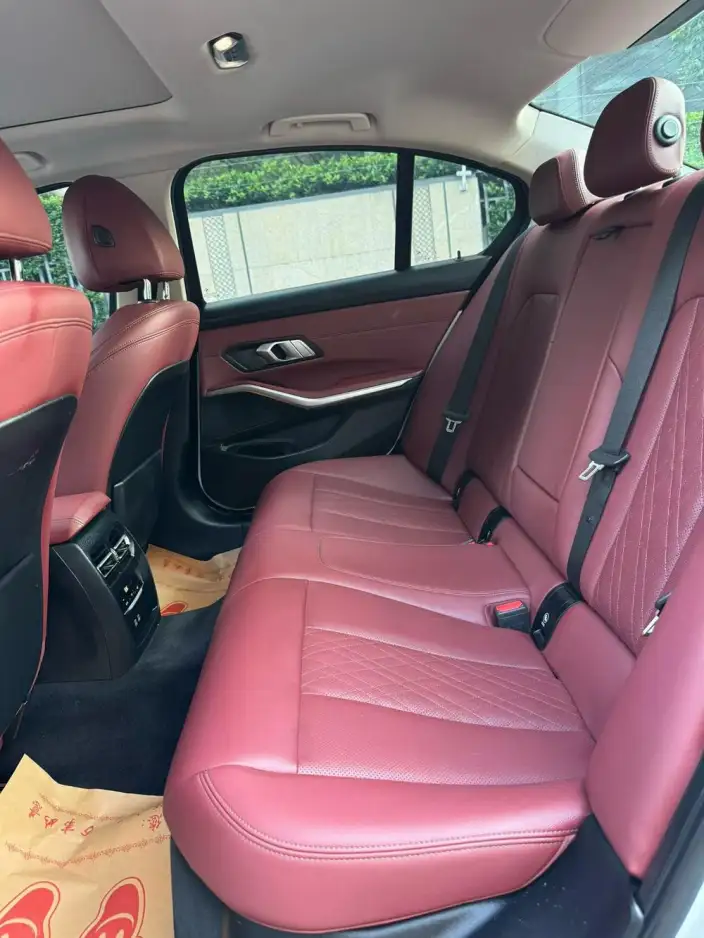 BMW 3 Series 2022 Model Facelift 320i Sports Set – фото 9