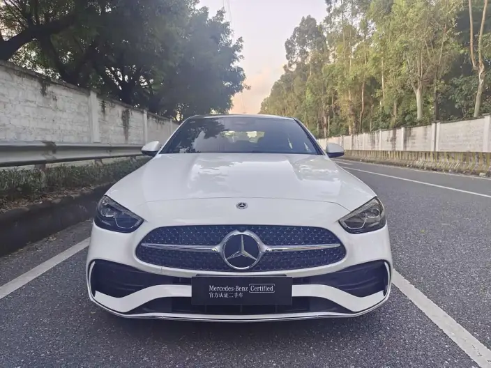 Mercedes-Benz C-Class 2026 Model C 260 L Sports sedan Classic Edition