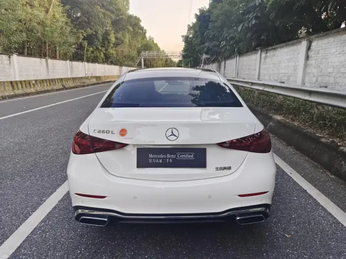 Mercedes-Benz C-Class 2026 Model C 260 L Sports sedan Classic Edition – фото 5