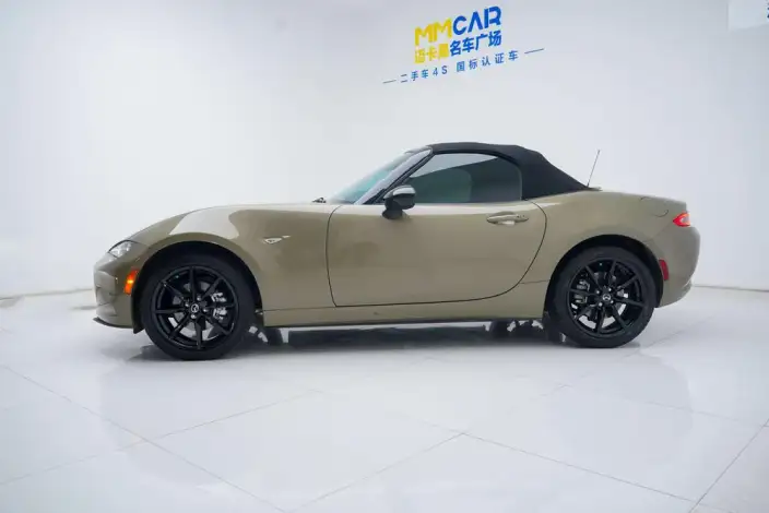 Mazda MX-5 2023 Model 2.0L Automatic Rear Drive 2 seat Parallel Imported