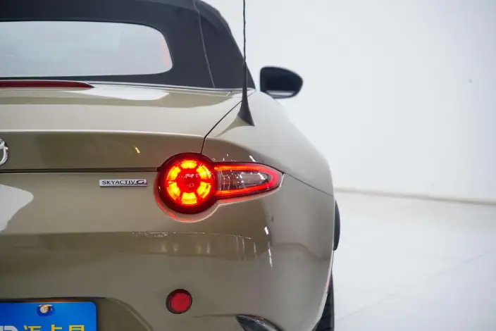 Mazda MX-5 2023 Model 2.0L Automatic Rear Drive 2 seat Parallel Imported – фото 10