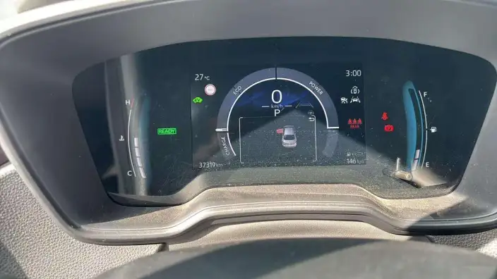 Toyota Corolla 2023 Model Intelligent Hybrid 1.8L E-CVT Pioneer Edition – фото 9