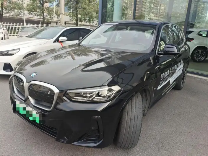 BMW iX3 2022 Model Leading Model
