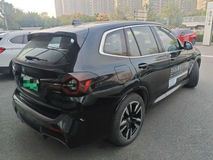 BMW iX3 2022 Model Leading Model