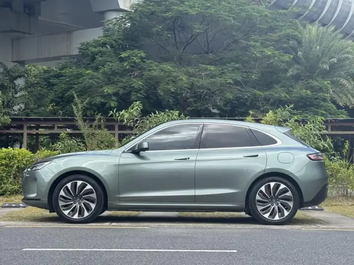 Aito M5 2022 Model Extended Range 4WD Ultimate Edition