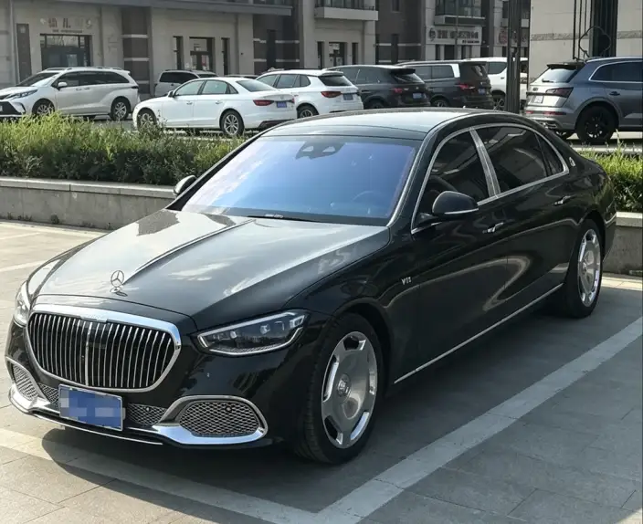 Mercedes-Maybach S-Class 2023 Model S 680 4MATIC Artisan Premium Launch Edition Two-Tone