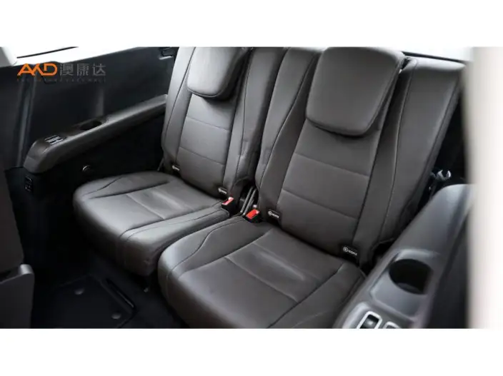 Mercedes-Benz GLS 2023 Model GLS 450 4MATIC Fashion Model – фото 10