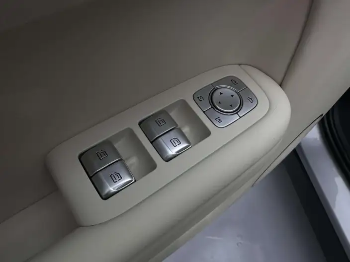 Li Auto L8 2023 Model Pro Edition – фото 29
