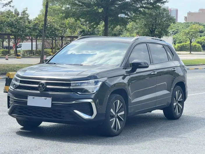 Volkswagen Tharu 2023 Model 300TSI 2WD Moonlight Edition