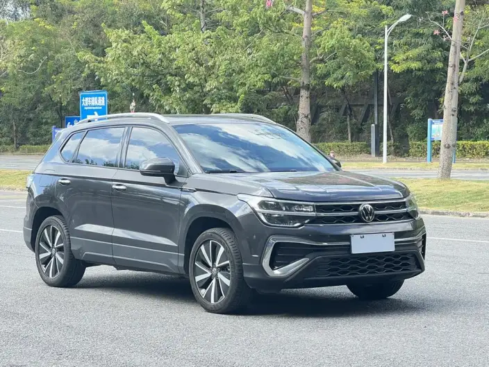 Volkswagen Tharu 2023 Model 300TSI 2WD Moonlight Edition