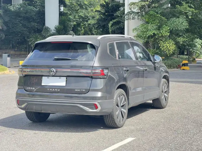 Volkswagen Tharu 2023 Model 300TSI 2WD Moonlight Edition – фото 6