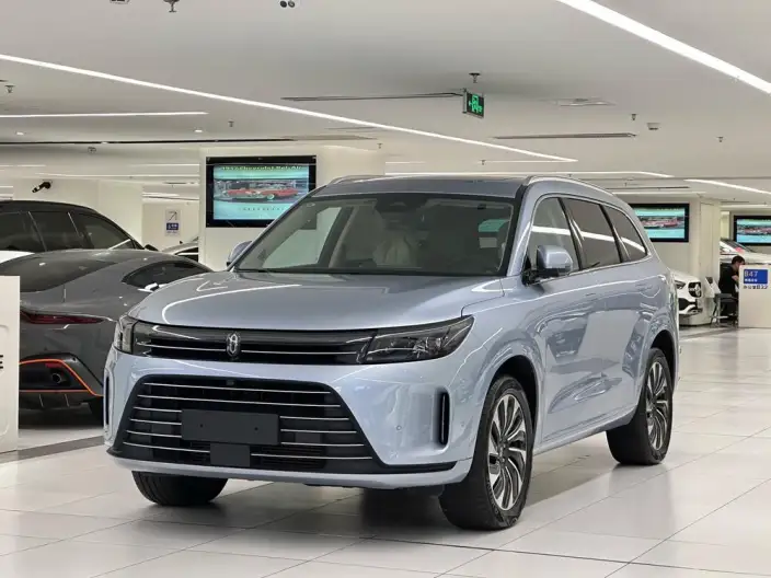 Aito M7 2022 Model 4WD Deluxe Edition