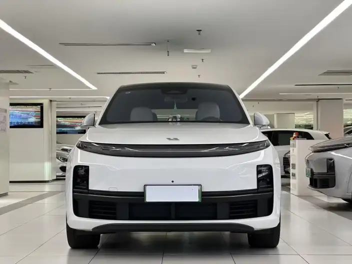 Li Auto L7 2023 Model Pro Edition