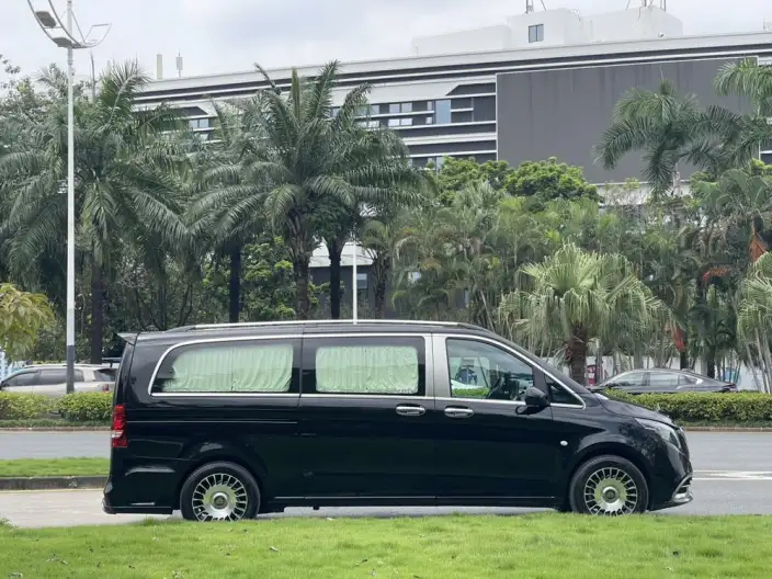 Viano 2021 Model 2.0T Business Edition 7 seat – фото 7