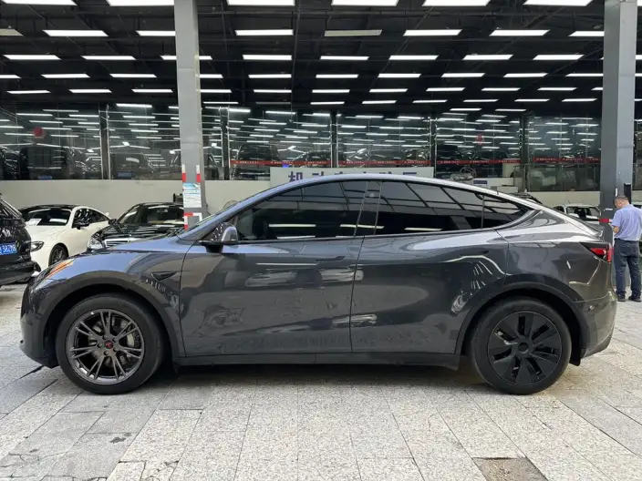 Model Y 2024 Model Rear-wheel drive version