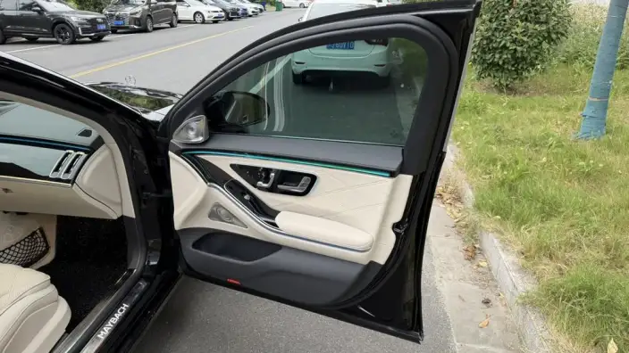 Mercedes-Maybach S-Class 2023 Model S 480 4MATIC – фото 8