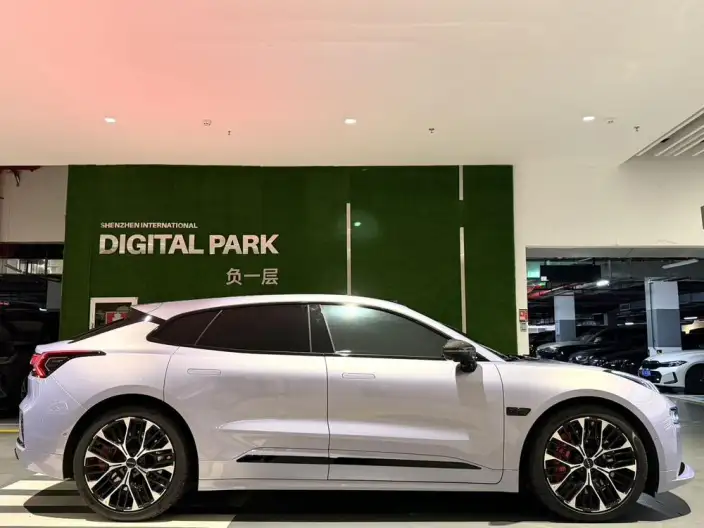 ZEEKR 001 2026 Model Ultra+ Edition 103kWh 4WD – фото 7